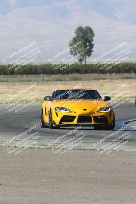 media/Sep-15-2024-Speed Ventures (Sun) [[7a54f7ed2f]]/Yellow Group/Session 1 (Outside Grapevine)/
